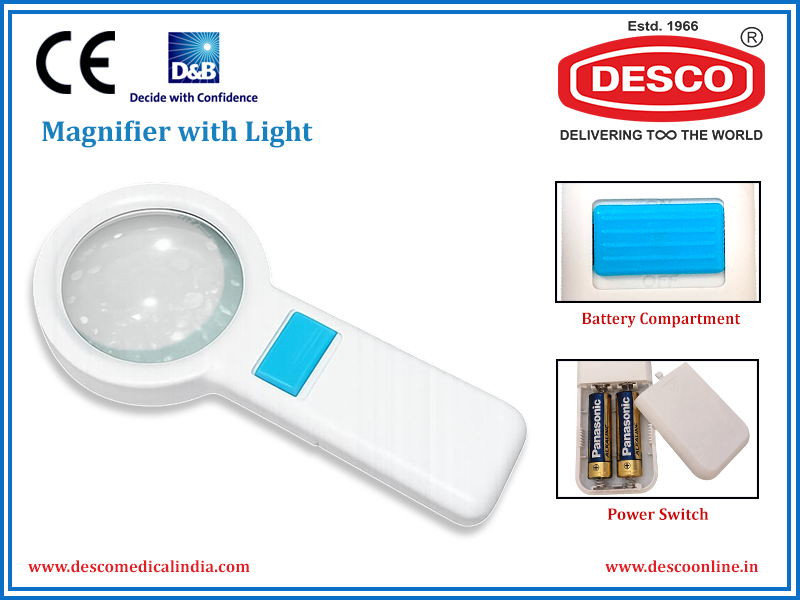 MAGNIFIER WITH LIGHT